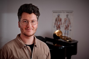 Jakob Leiner ist Arzt am Freiburger Institut für Musikermedizin.